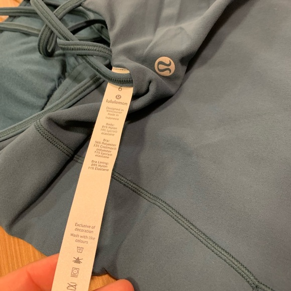 Lululemon free to be tank nulu 6 nwt - Picture 8 of 9